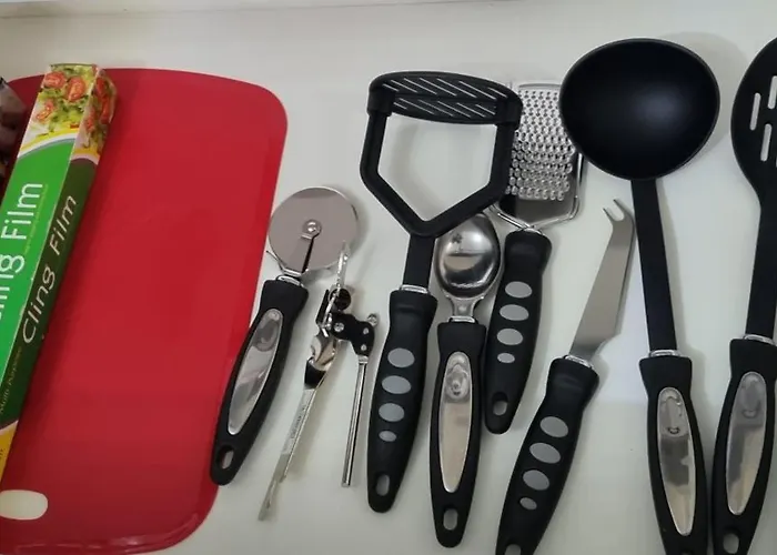 -rc15cfa- For Relaxed And Cosy With Free Parking Guest house