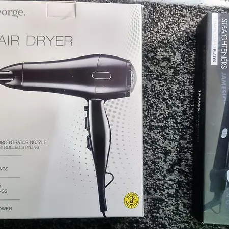 -rc15cfa- For Relaxed And Cosy With Free Parking Guest house *