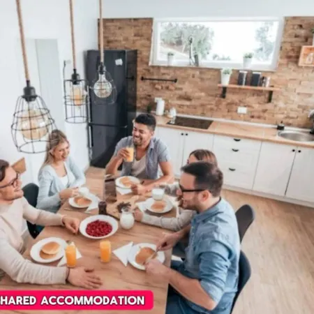 -rc15cfa- For Relaxed And Cosy With Free Parking *